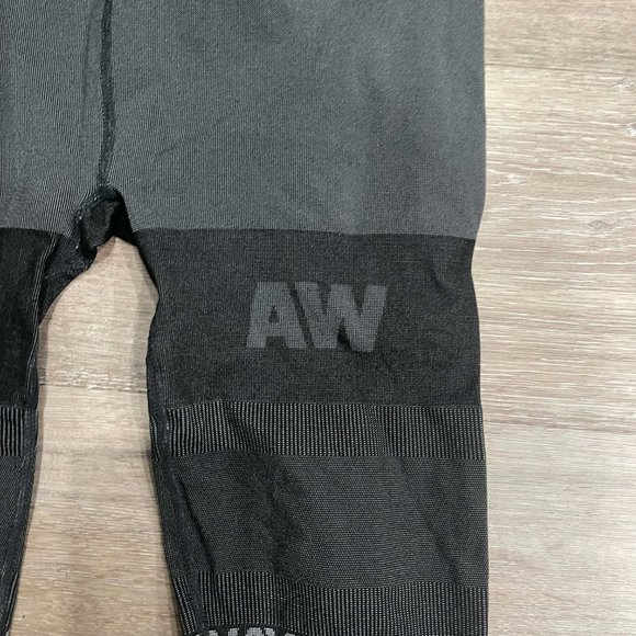 Limited Edition Alexander Wang x H&M Compression Leggings - Picture 3 of 9
